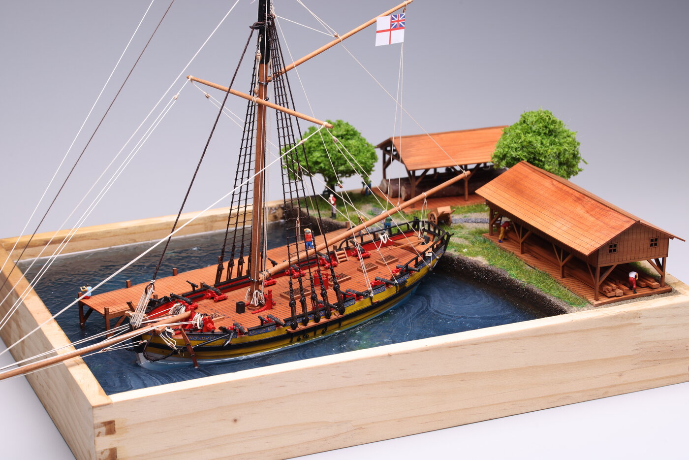 Hms Alert Model Hms Alert 1777 - 1:96 Pearwood + Diorama – Dry-Dock Models & Parts