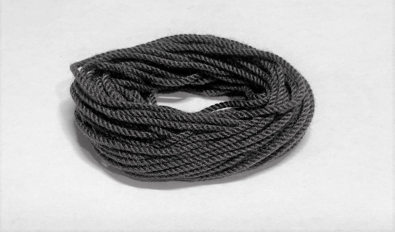 Miniature rigging rope 1.2 mm, Black , cotton, 6 meter – Dry-Dock